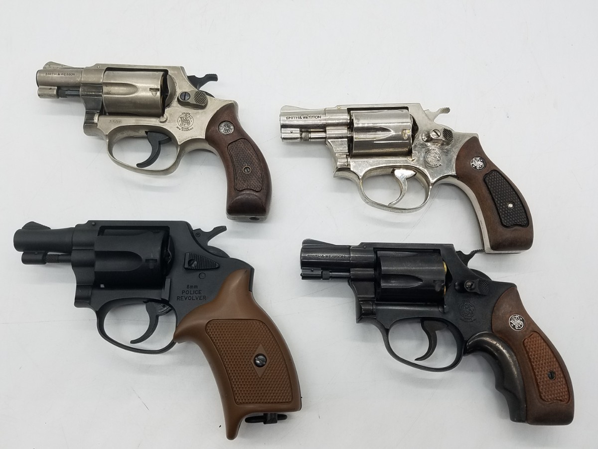 ☆4丁まとめ☆ SMITH&WESSON ☆KOKUSAI☆ リボルバー ☆U.S.A.☆ エアガン モデルガン ガスガン マグナム Marushin スタンド付 ジャンク扱_画像2