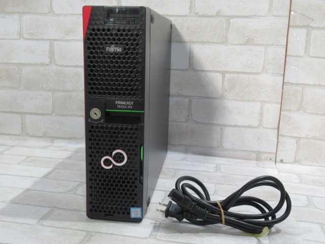 ▲11165 新TTPC 0928m 保証有 富士通【 PRIMERGY TX1320 M3 】【 Xeon E3-1220 V6 3.0GHz / 16.0GB / マウンタ3個無し / OS 無 】鍵無_画像1