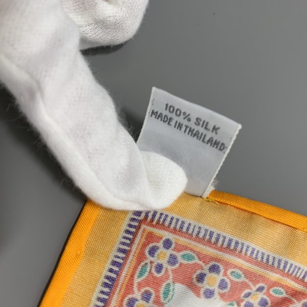 １円〜　【未使用】JIM THOMPSON　ジムトンプソン　スカーフ　白　オレンジ　象　タイシルク　C1306_画像3