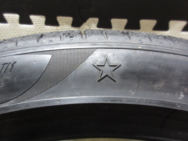 中古タイヤ　285/35R20 ／ 285/35ZR20　ピレリ　P ZERO　7ｍｍ　2023年式　2本セット_画像8