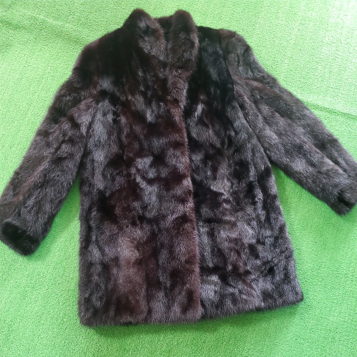 毛皮 ミンク ハーフコート ミンクファーコート MINK FUR リアルファーコート ダークブラウン F 高級 毛皮 内側刺繍あり_画像1