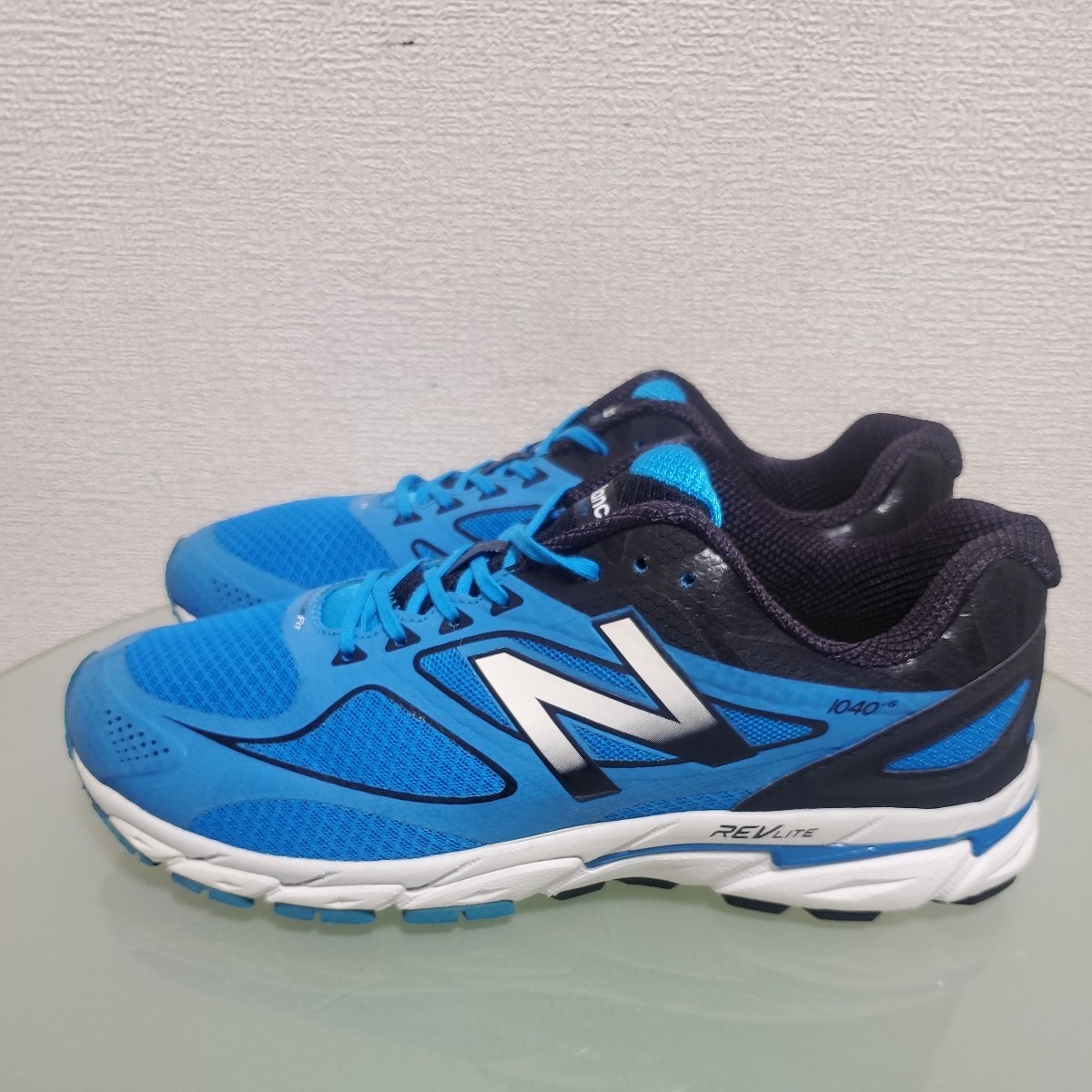 new balance ニューバランス ランニングシューズ 28.5㎝ M1040 ブルー 4E 軽量 マラソン 人気モデル 完売モデル_画像2