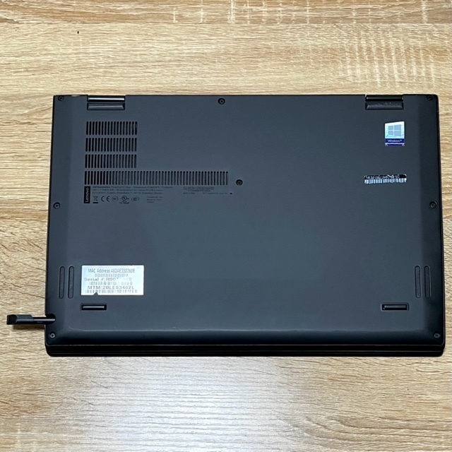 ◇良品◇2in1コンバーチブル！最上級超ハイスペック【Lenovo ThinkPad X1 Yoga】Corei7-8650U☆メモリ16GB☆新品NVMeSSD1TB☆Windows11Pro_画像5