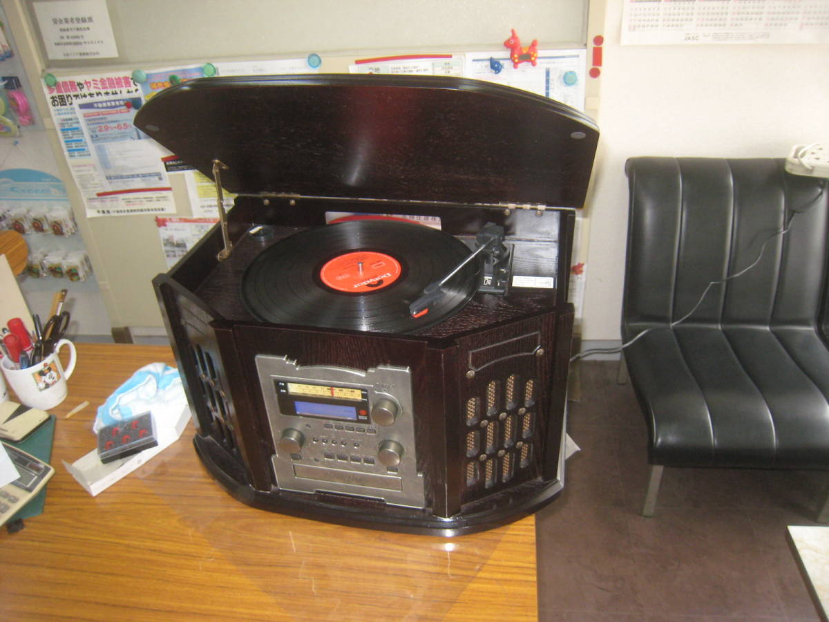 RSE　マルチレコードプレーヤー レコード//AM FMラジオOK・CDとカセットは動作不良品です。_画像5