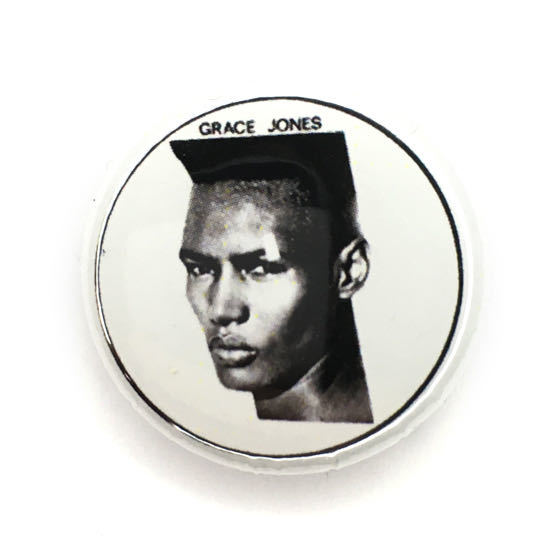 25mm 缶バッジ Grace Jones グレイスジョーンズ New Wave Lady Gaga Madonna_画像1