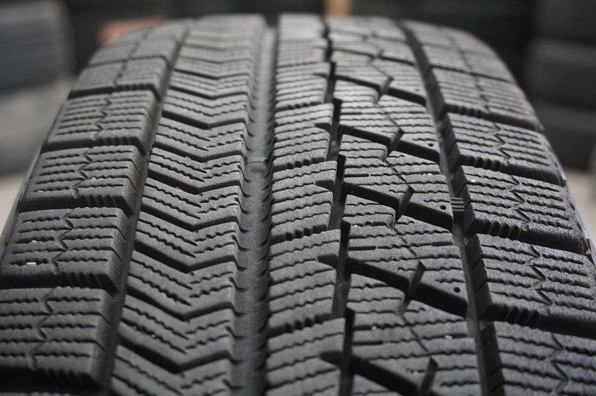 即決 ブリヂストン ブリザックVRX 175/65R15 トヨタ純正スチール 5.5J PCD100 アクア ヴィッツ ヤリス フィールダー IQ *246s_画像2