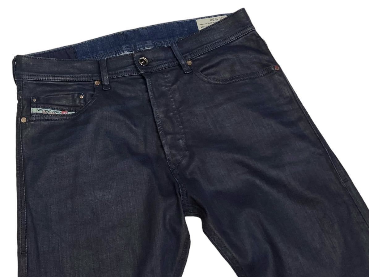 美品！￥36,300 DIESEL ディーゼル TEPPHAR WASH 084BF_STRETCH スリムキャロット コーテイング加工 ストレッチデニム ジーンズ 濃紺 W30_画像3