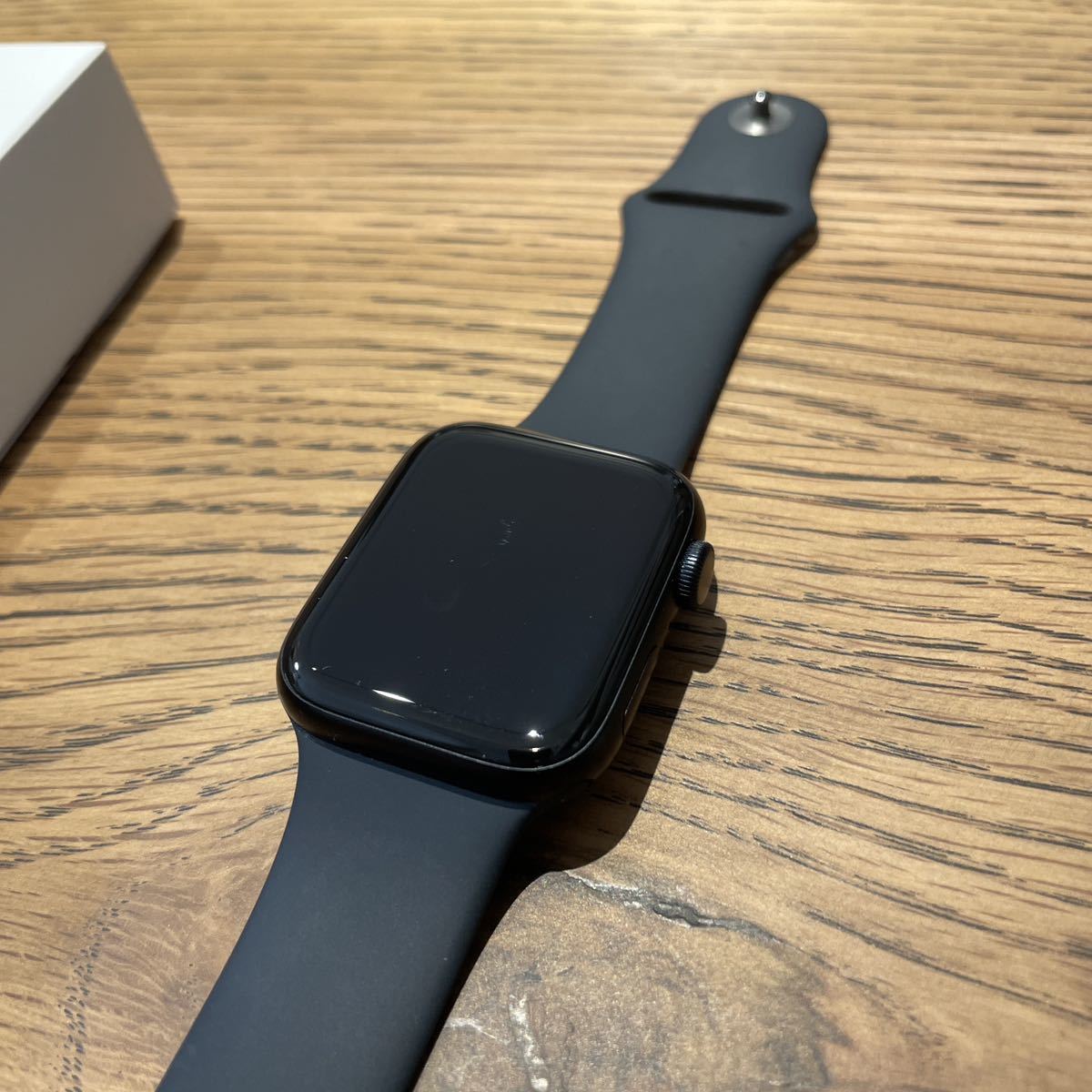 Apple Watch SE 第2世代 GPSモデル 44mm MRE93J/A [ミッドナイト