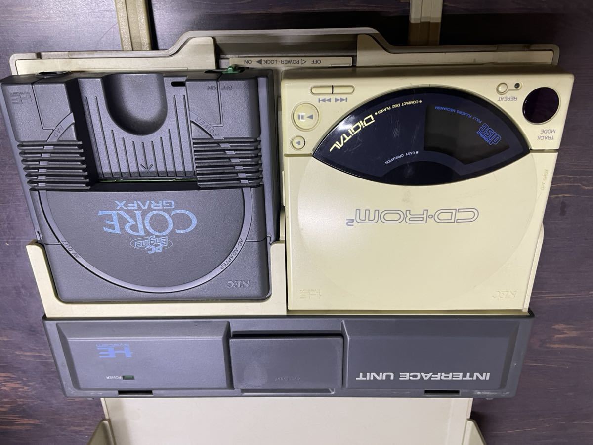 PC Engine CORE GRAPX 本体 CD-ROM2 インターフェイスユニット　コントローラー付き　ジャンク _画像4