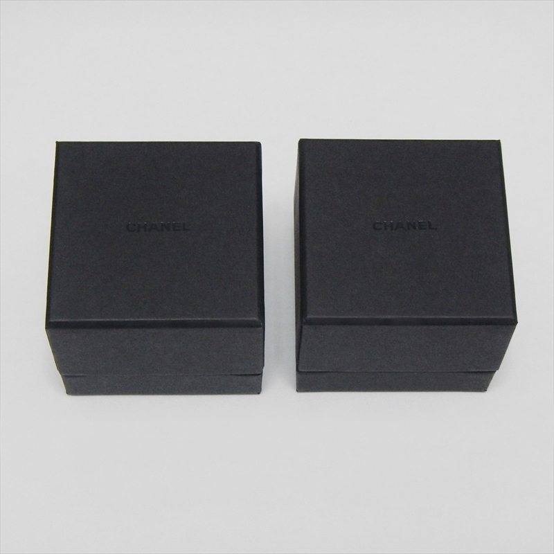 送料無料 美品 2020年製 シャネル リング ケース 箱 CHANEL 指輪 送料無料 美品 2020年製 シャネル リング ケース 箱 CHANEL 指輪