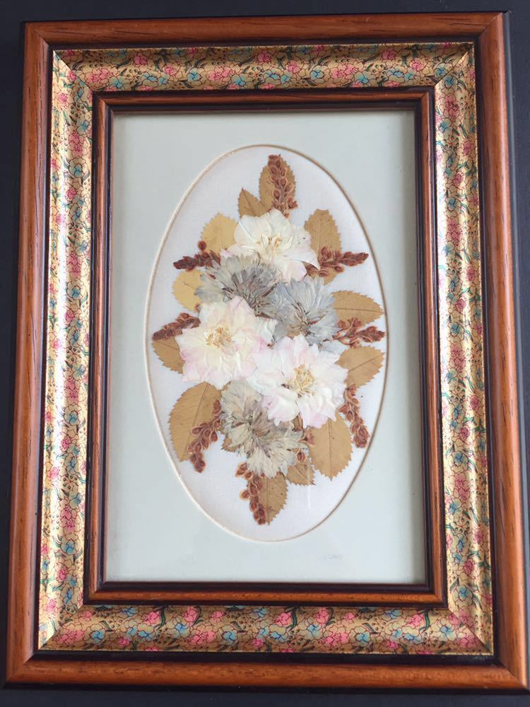 meido in England * pressed flower. frame 2 point 