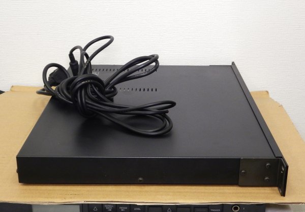 5941 ジャンク☆ Roland U-110 PCM SOUND MODULE MIDI サウンドモジュール ローランド DTMDAW機材多数出品中_画像5