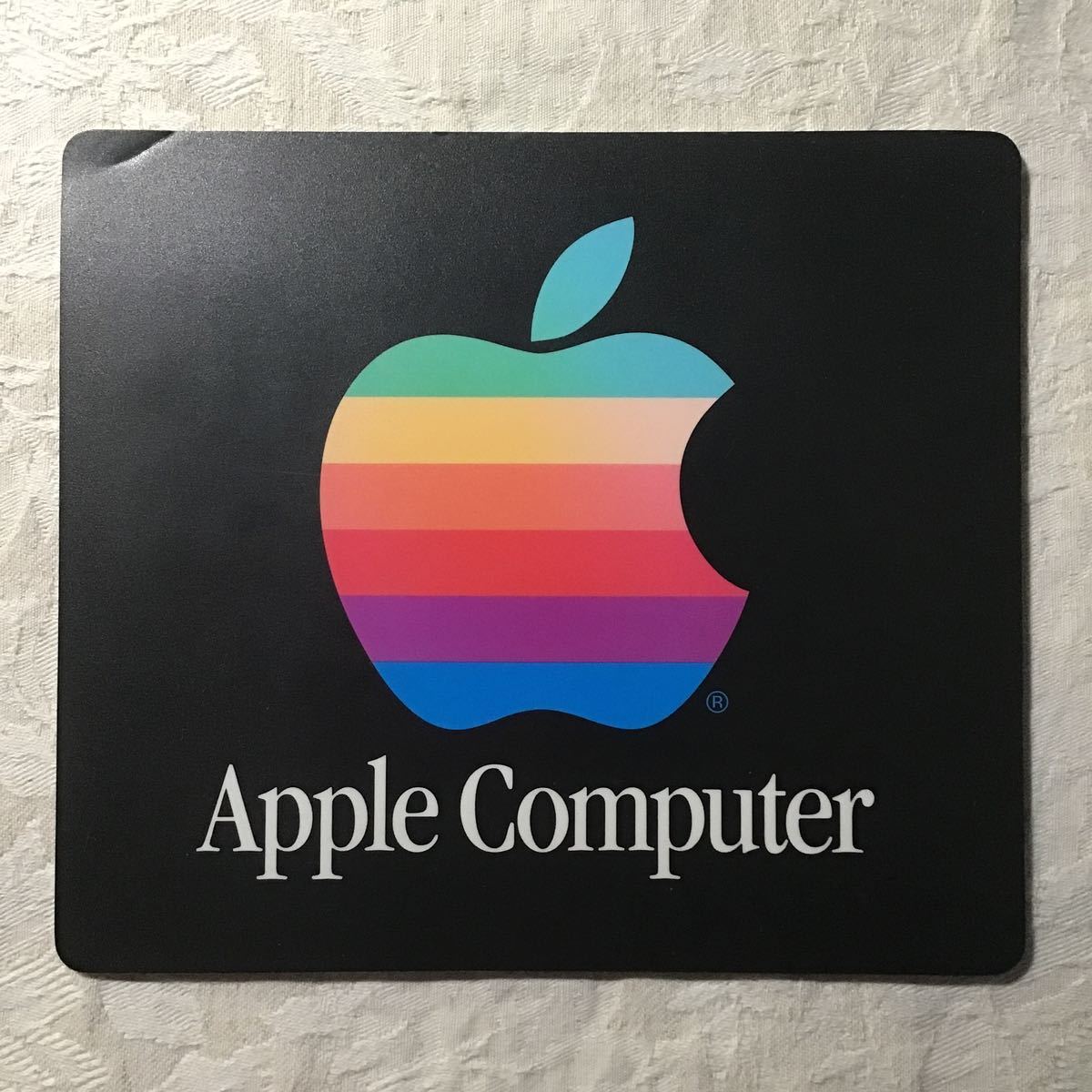 当時物 マウスパッド Apple アップル コンピューター レインボー 当時物 マウスパッド Apple アップル コンピューター レインボー