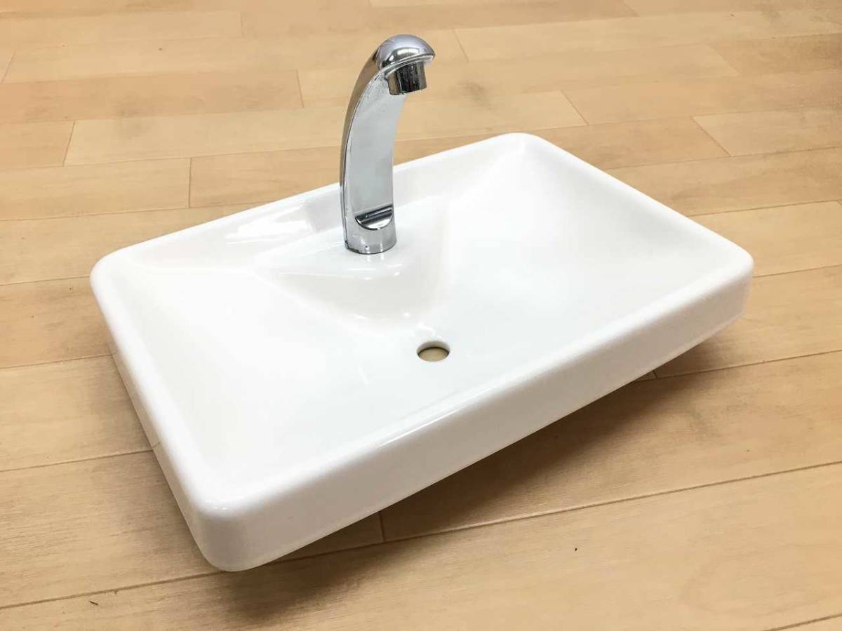 【美品】TOTO 洋式 トイレ 便器 「S771B」 タンク用の蓋(ふた) #SC1(パステルアイボリー)_画像2