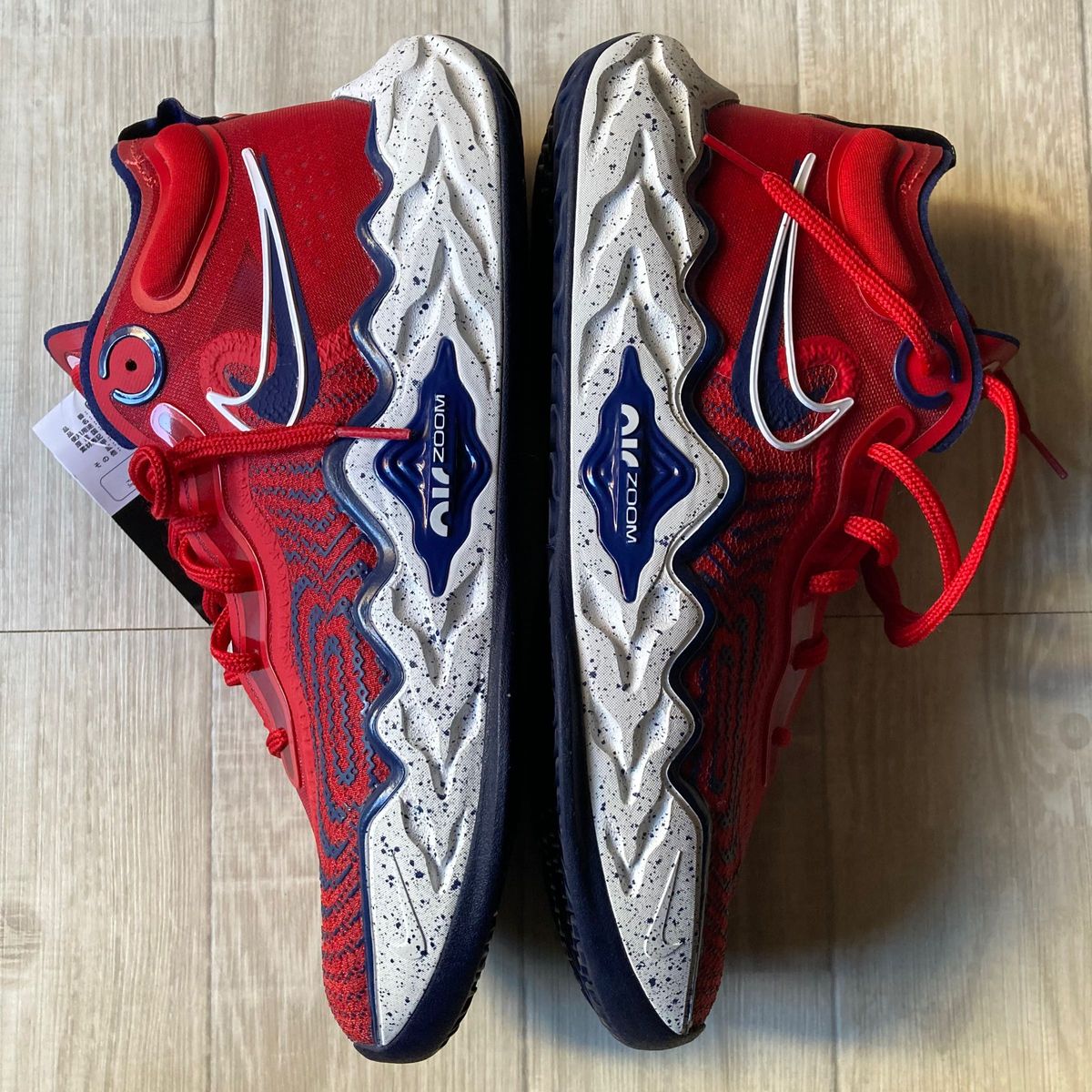 NIKE AIR ZOOM G.T.RUN　ナイキ　エアズームG.T.ラン