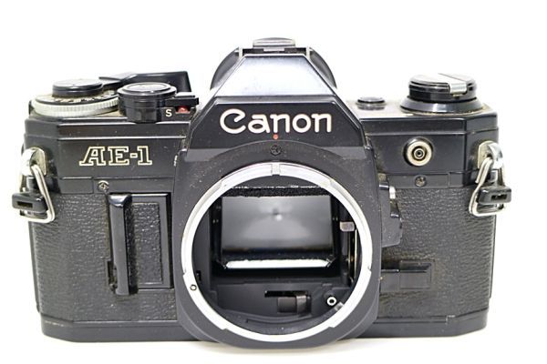 JT10s178 Canon AE-1 35-70mm F4 カメラ 動作未確認 60サイズ_画像2