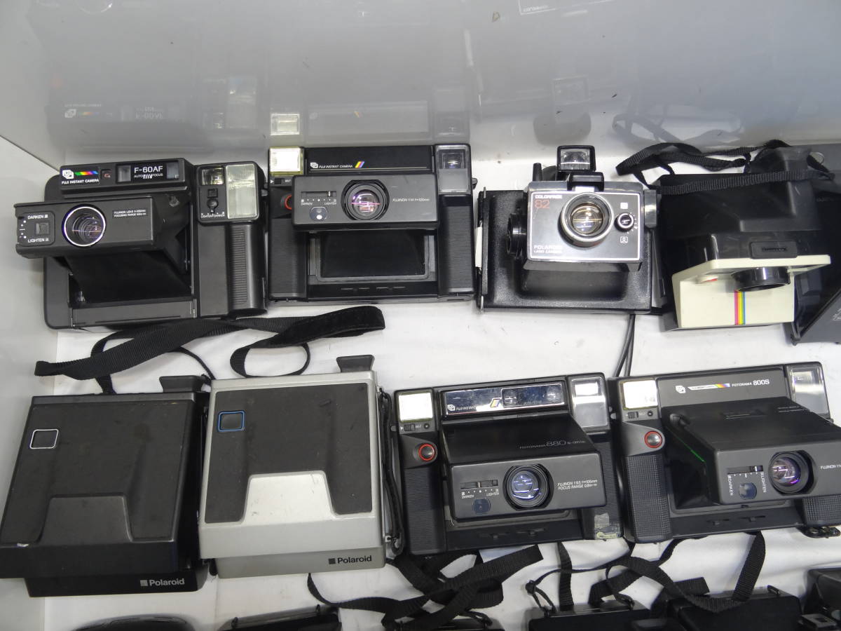 Z555E 大量 Polaroid19台おまけ付き Polaroid LIGHTMIXER630/637/supercolor635/autofocus660/フォトラマ800S 他 ジャンク まとめ売り　_画像3