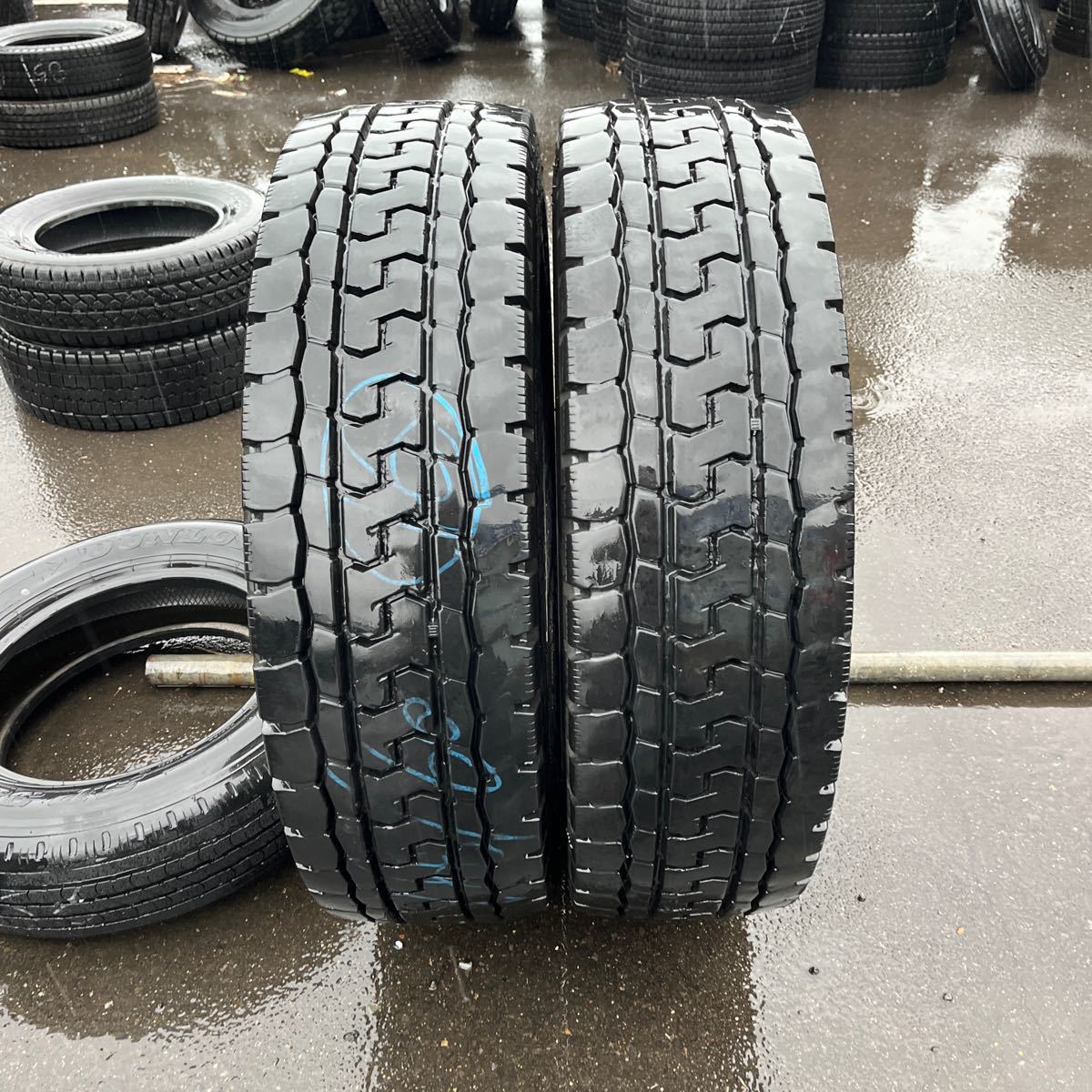 255/70R22.5 YOKOHAMA, TY287　 激安美品　2本セット：25000円