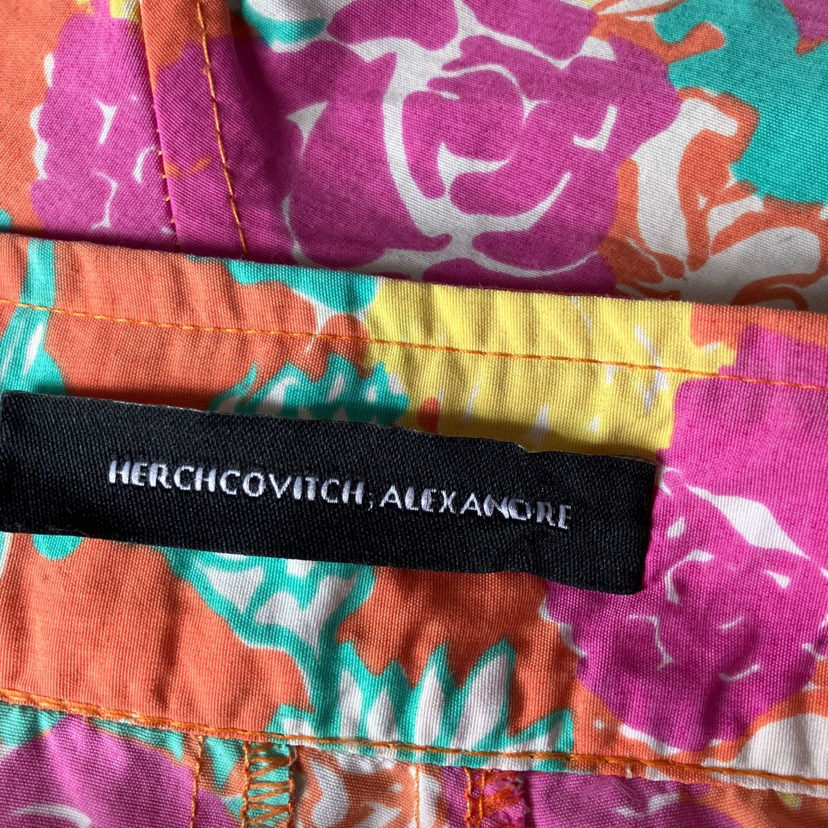 HERCHCOVITCH;ALEXANDRE ヘルコビッチアレキサンドレ　花柄ショートパンツ　メンズ　L