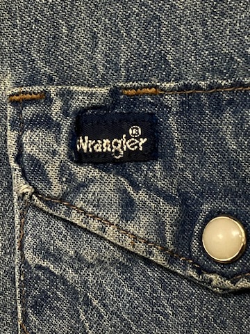 ラングラー　デニムウエスタンシャツ　色落ち　ダメージ Wrangler　made in USA　サイズM（日本サイズL相当）_画像5