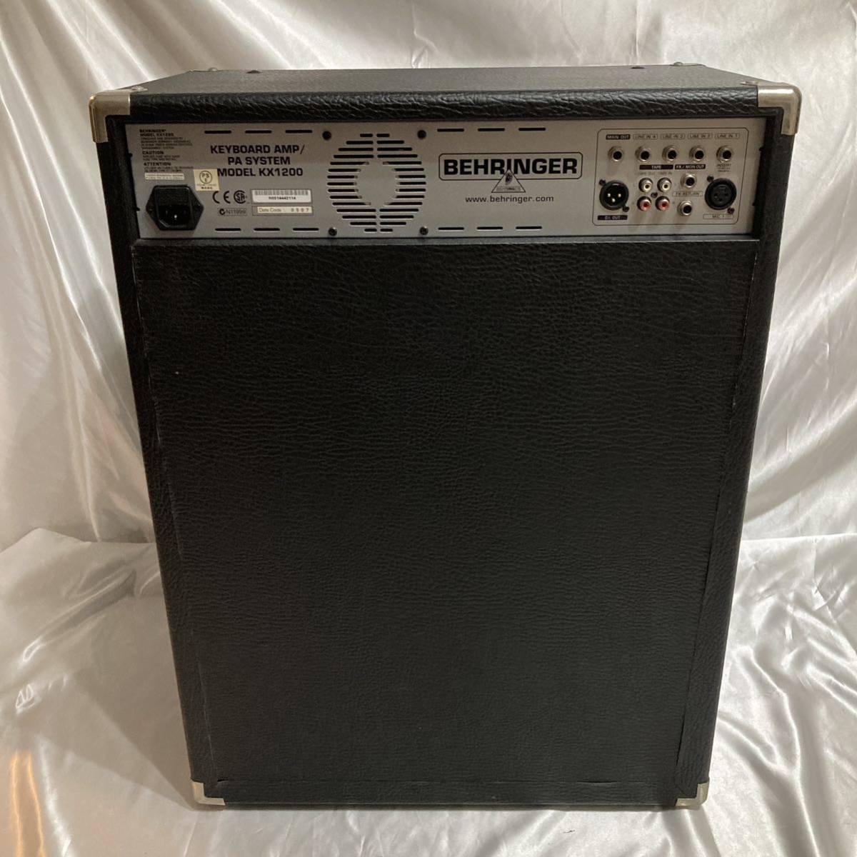 美品 キーボードアンプ ベリンガー KX1200 PA Keyboard Amp 美品 キーボードアンプ ベリンガー KX1200 PA Keyboard Amp