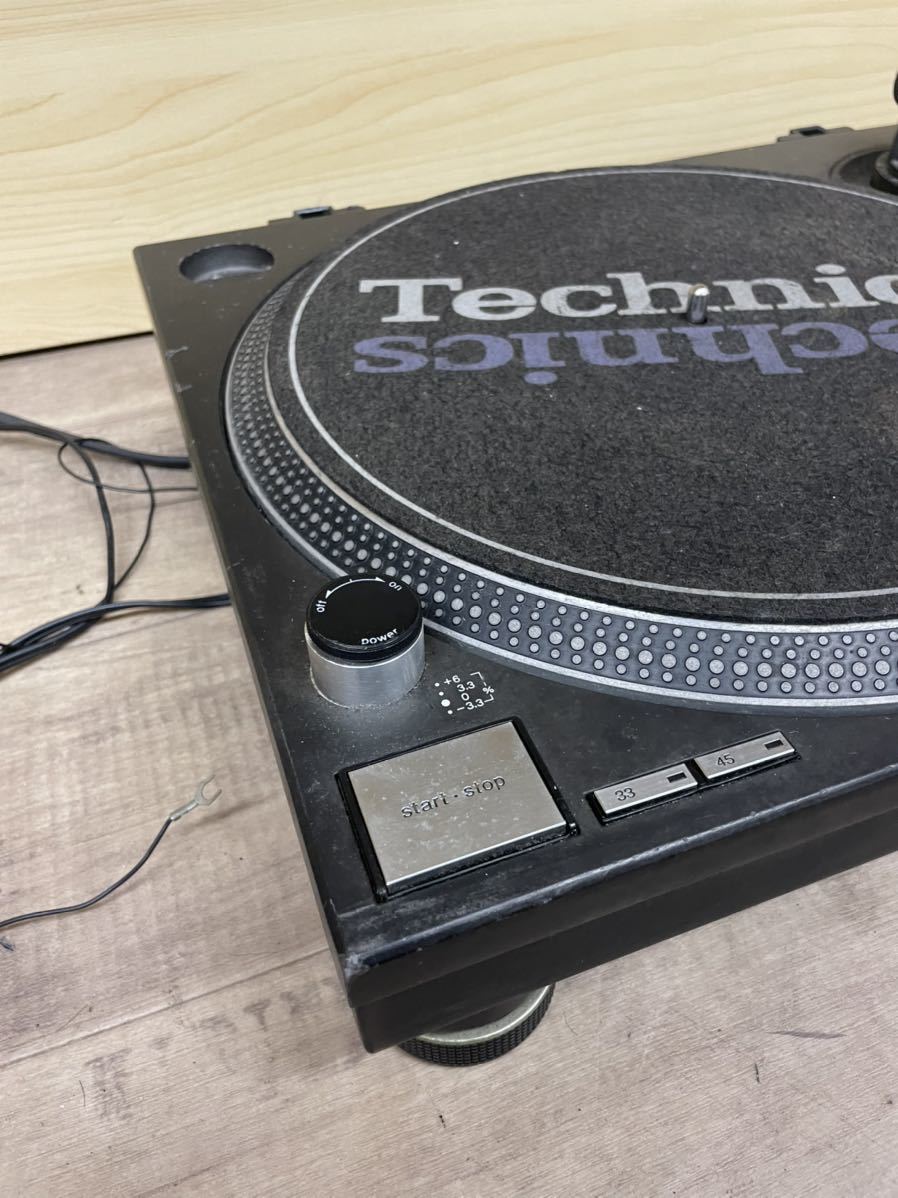 （84）送料無料 Technics SL-1200MK3 テクニクス　ターンテーブル　レコードプレーヤー 現状 ジャンク_画像2