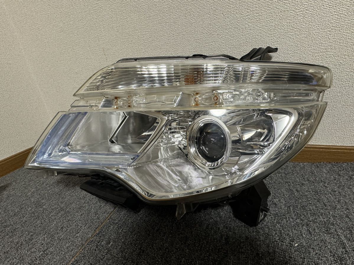 日産 純正 後期 C26 セレナ LED ヘッドライト 左右セット ヘッドランプ 右 左 ライト koito100-23683 中古品です_画像5