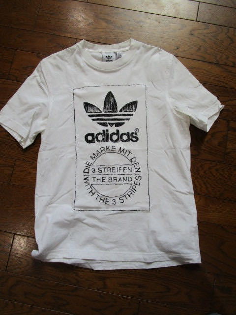 adidas メンズ半袖Tシャツ　白色　　Sサイズ_画像4