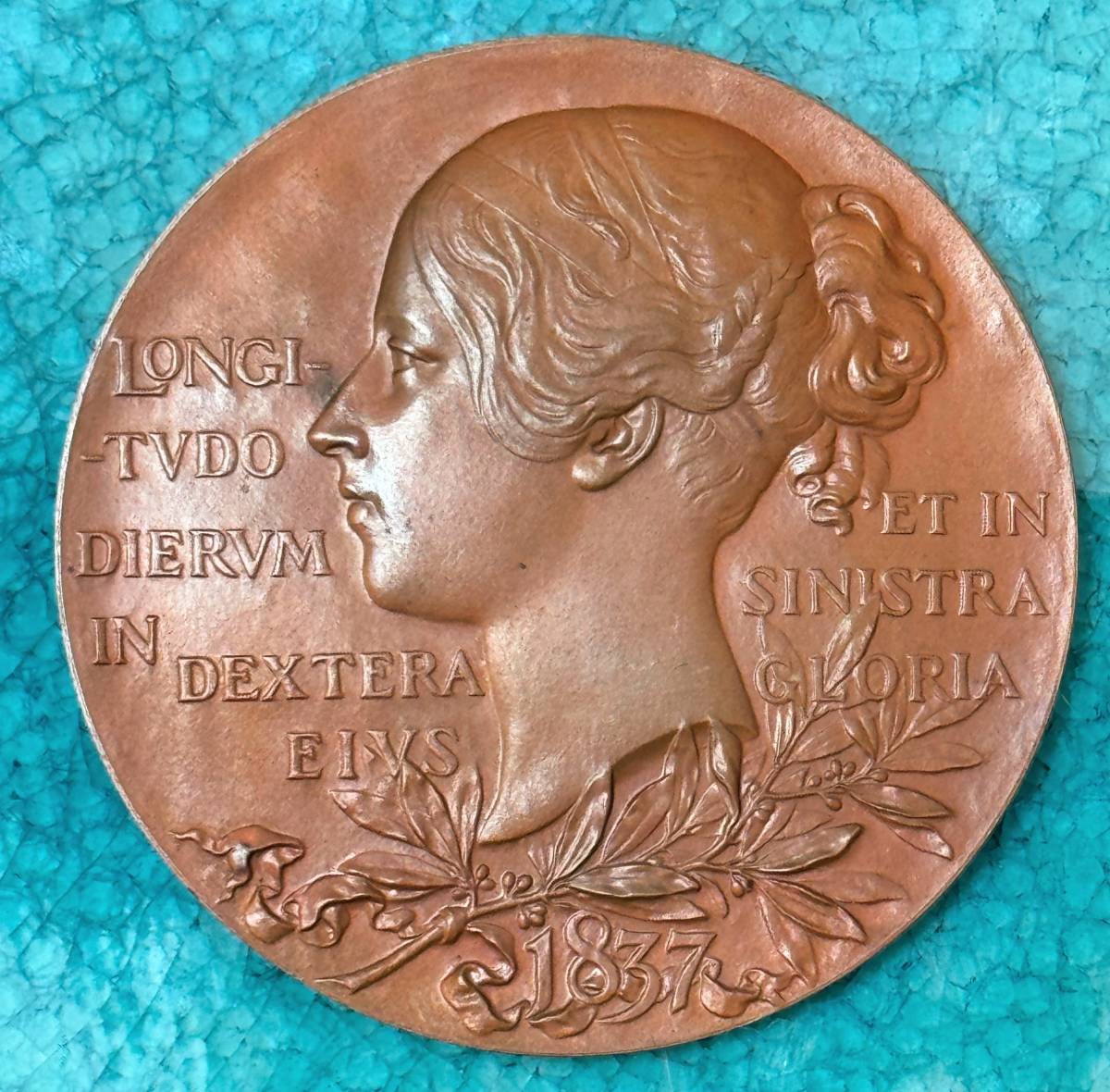 1897 イギリス ヴィクトリア 女王 ダイアモンド ジュビリー 大型 ブロンズ メダル ロイヤルミント アンティーク 英国 希少_画像3