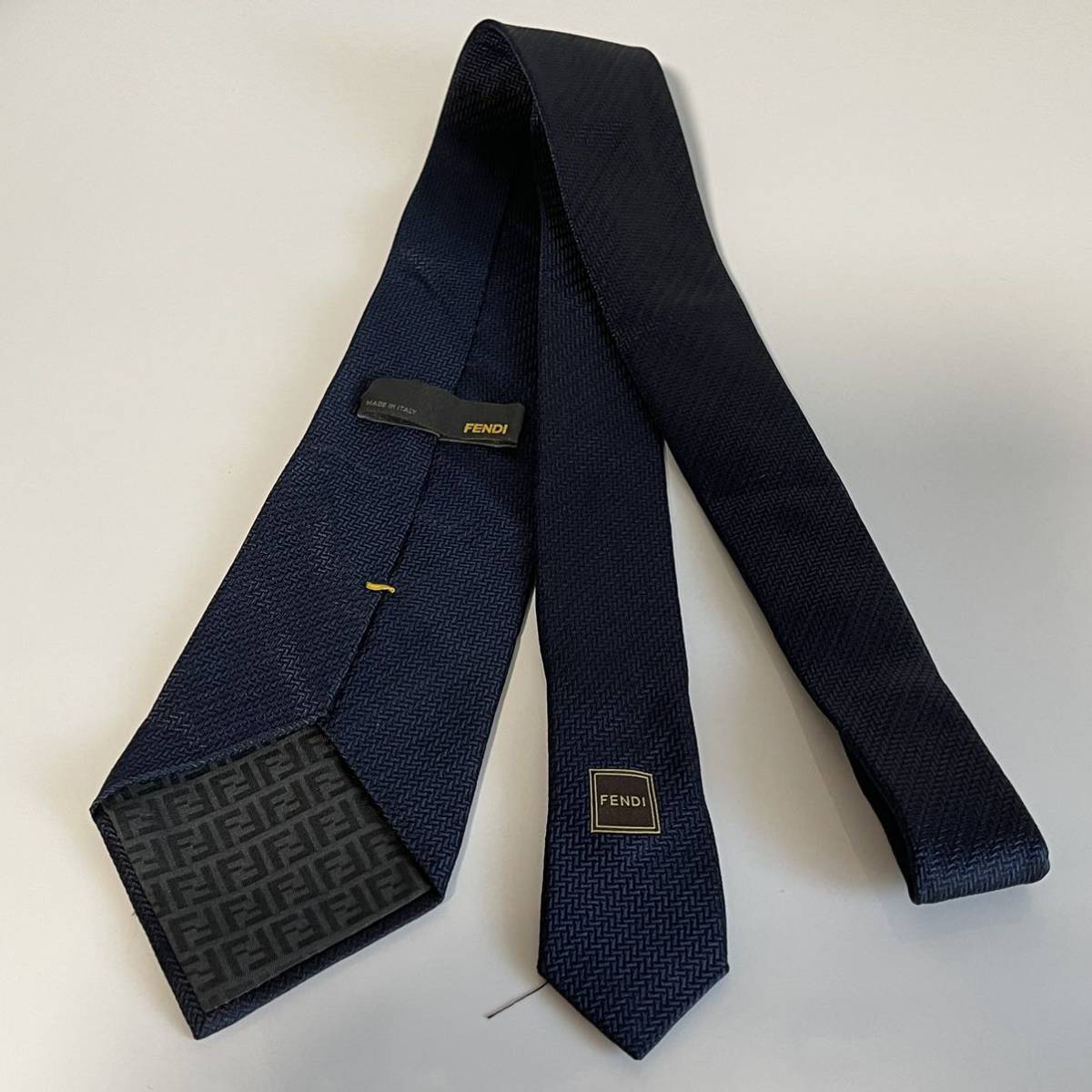 FENDI( Fendi ) темно-синий one отметка рисунок галстук 