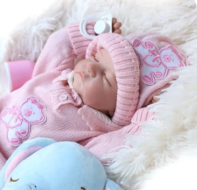 リボーンドール　赤ちゃん人形　リアル赤ちゃん　ベビー　　17インチ　43cm フルセット　かわいい眠り顔モデル　幼児　本物思考製造_画像4