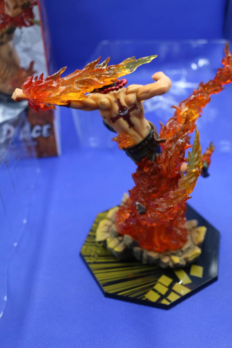 26-3 [開封品][箱イタミ]フィギュアーツZERO ポートガス・D・エース 白ひげ海賊団2番隊隊長_画像7