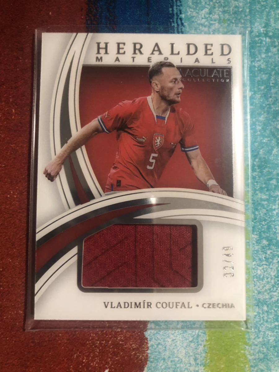 32/49 ヴラディミールツォウファル PANINI IMMACULATE COLLECTION SOCCER HERALDED MATERIALS CZECHIA VLADIMIR COUFAL チェコ代表_画像1