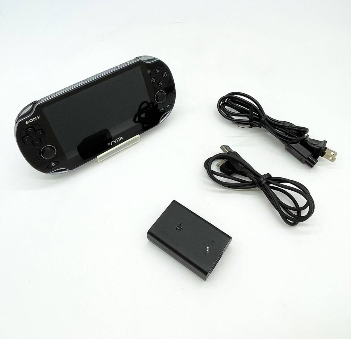 PlayStation Vita (プレイステーション ヴィータ) 3G/Wi‐Fiモデル クリスタル・ブラック (初回限定版) (PCH-1100 AA01)_画像1