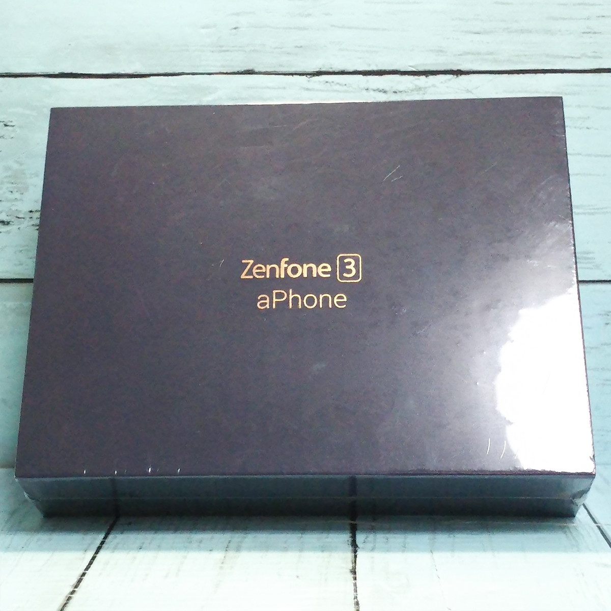 未開封 ZenFone3 ZE552KL クリスタルゴールド 本体 白ロム SIMロック解除済み SIMフリー ほぼ新品 132627