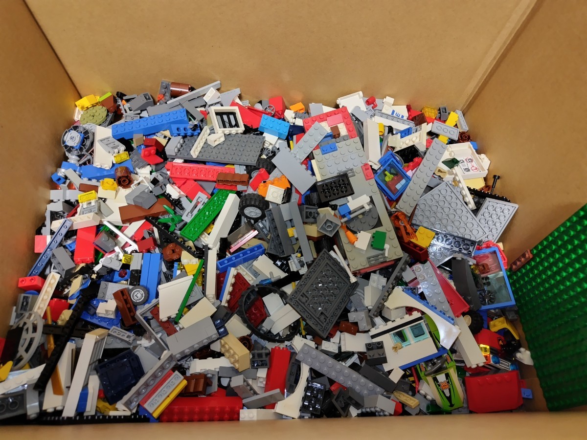 レゴ　パーツ大量セットb　11kg　ジャンク_画像1