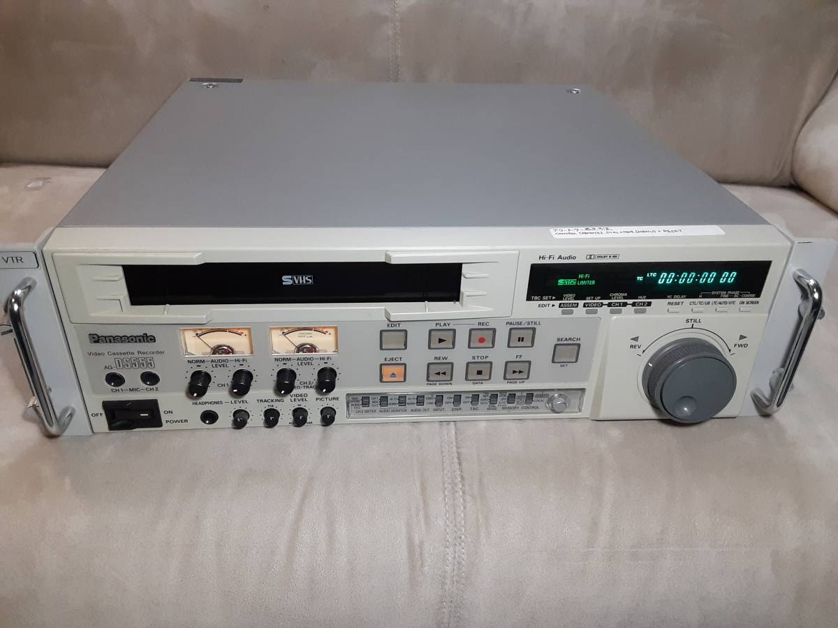 ジャンク◆Panasonic AG-DS555 Hi-Fi Audio S-VHS 業務用 ビデオデッキ DRUM 00041H 外観良好 テープ動きますが映像NG 現状品_画像1