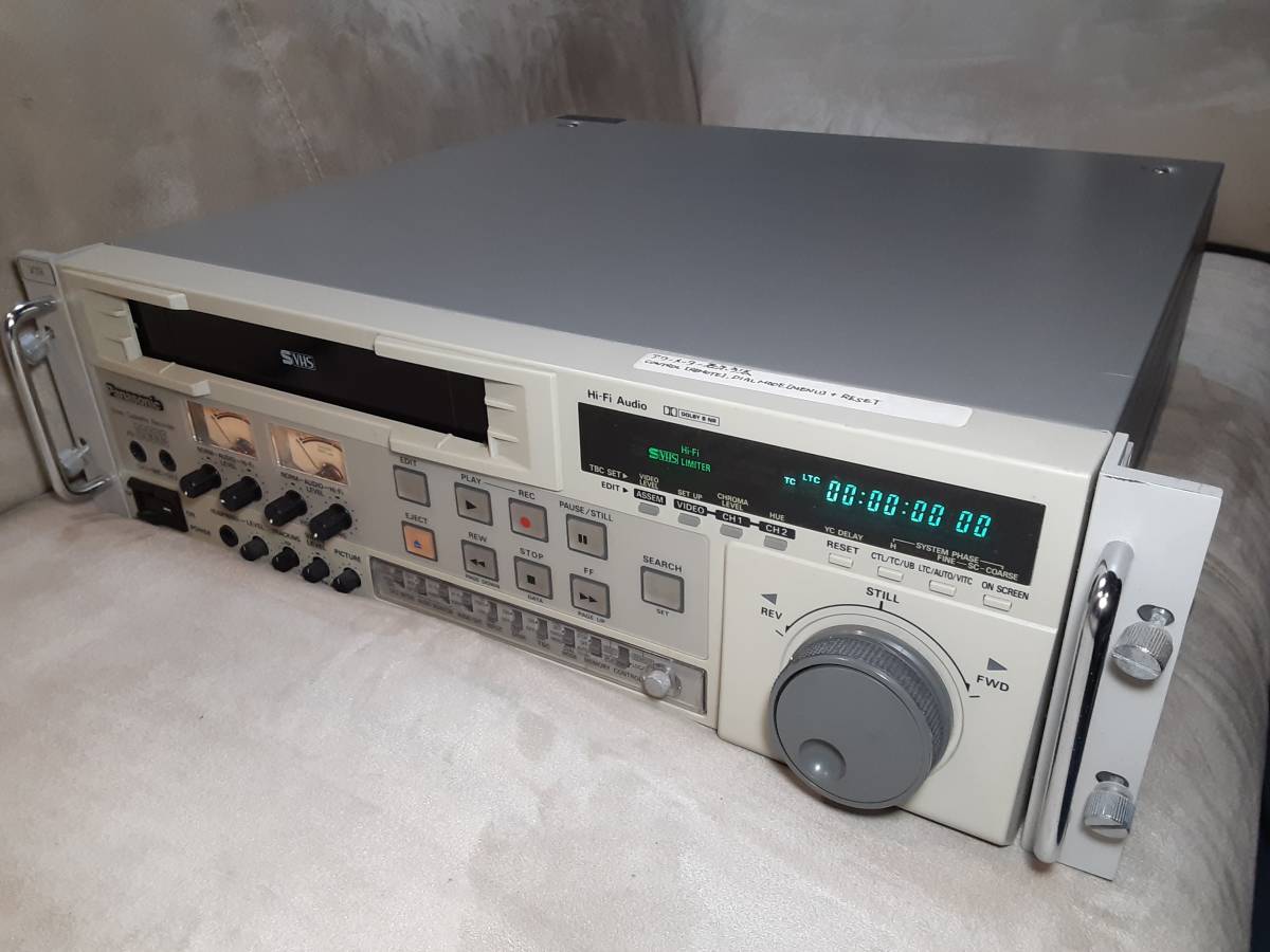 ジャンク◆Panasonic AG-DS555 Hi-Fi Audio S-VHS 業務用 ビデオデッキ DRUM 00041H 外観良好 テープ動きますが映像NG 現状品_画像4