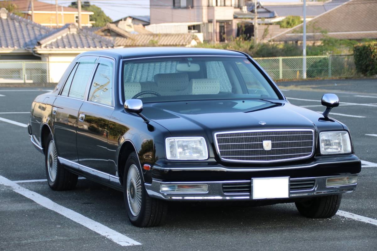 Century цена. Toyota Century 1997. Toyota Century 2005. Тойота Центури 2005. Тойота сенчури г60.