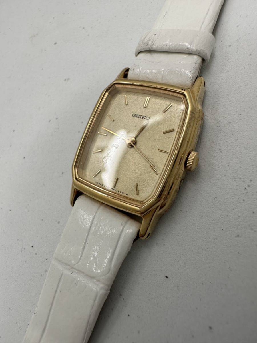 【SEIKO 】クォーツ 腕時計 2P21-5220 中古品　電池交換済み　稼動品　67-1_画像3