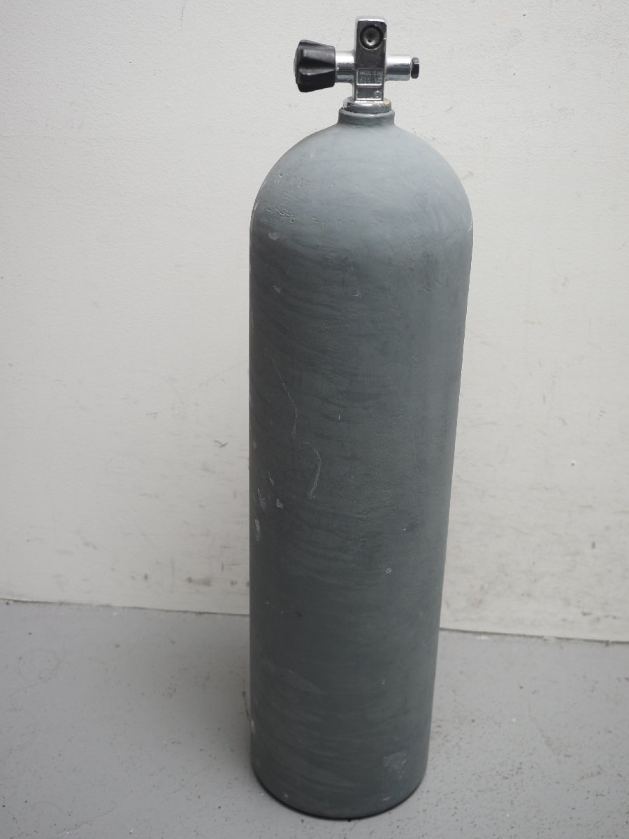 USED 11L scuba diving for tanker 200 atmospheric pressure scuba diving supplies [N56210]