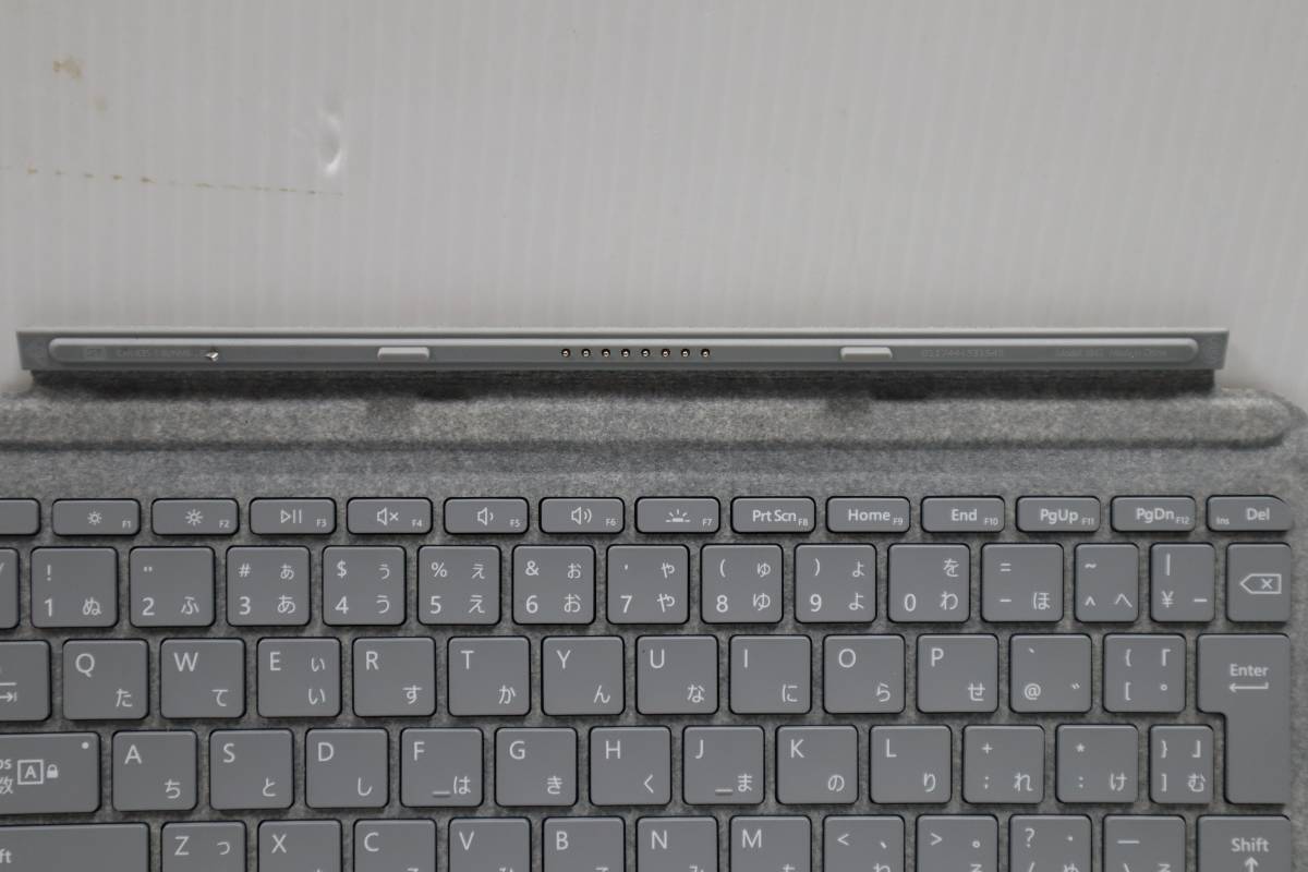 E5312 Y マイクロソフト Surface Go タイプ カバー キーボード 1840_画像2