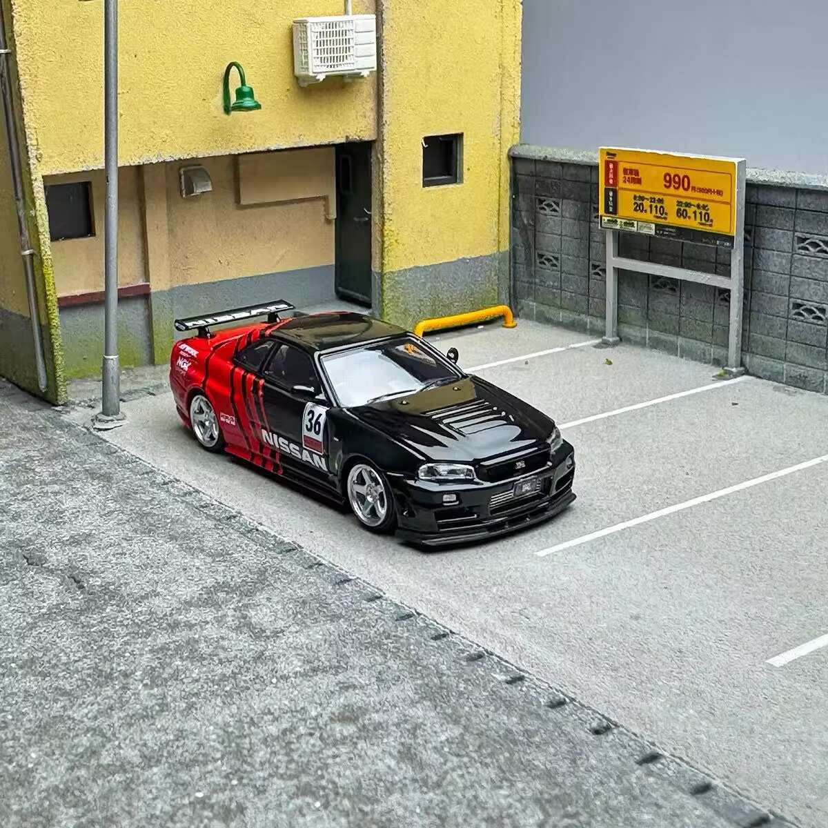 1/64 TIMEMICRO NISSAN 日産　GTR R34 ボンネット開閉可能　advan アドバン_画像2