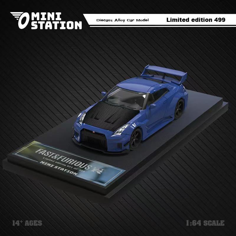 1/64 Mini Station Brian's GTR R35 3.0 ワイスピ　青　カーボンボンネット_画像1