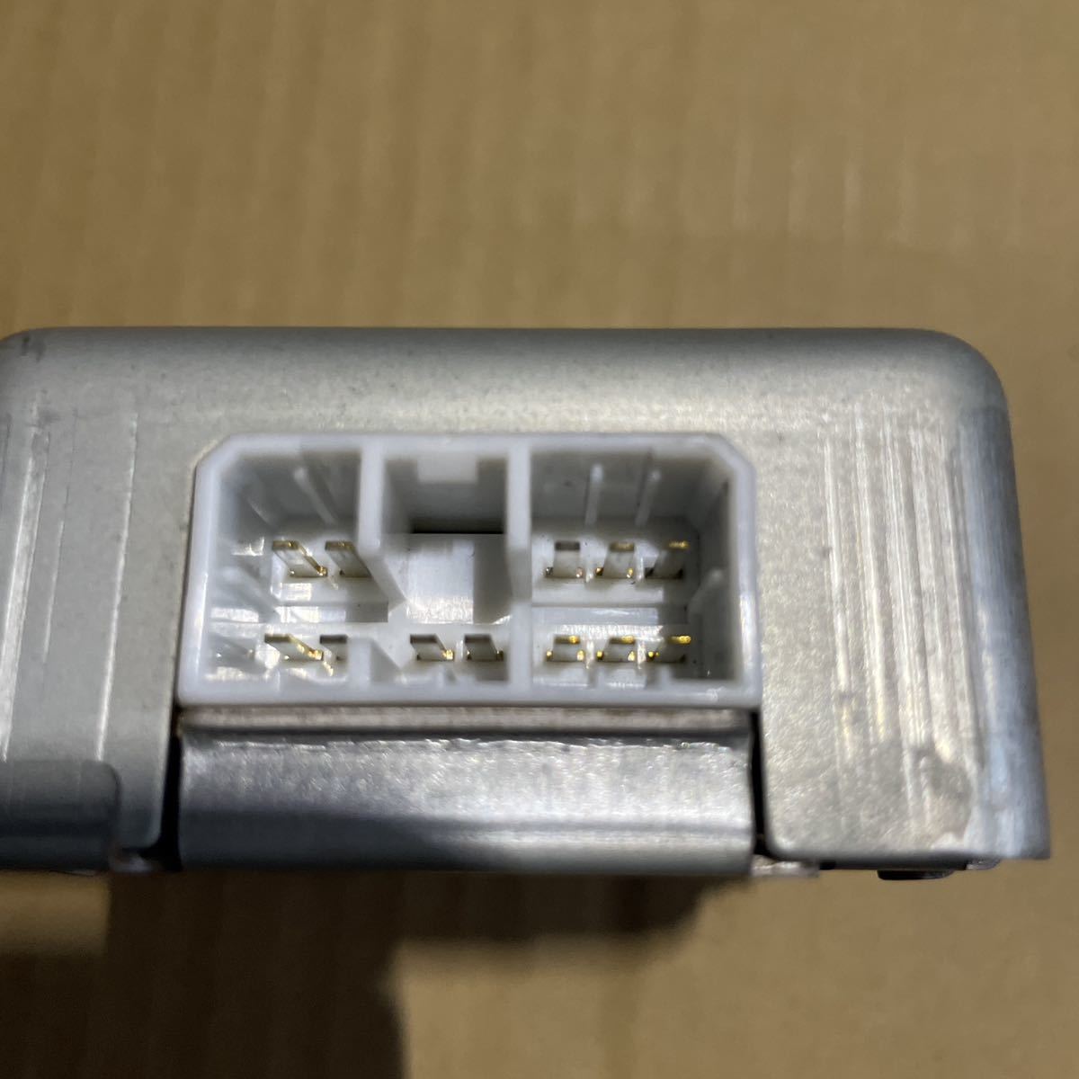 希少】スズキ キャリィ トラック 4WDコンピューター 38885-50F10 希少】スズキ キャリィ トラック 4WDコンピューター 38885-50F10