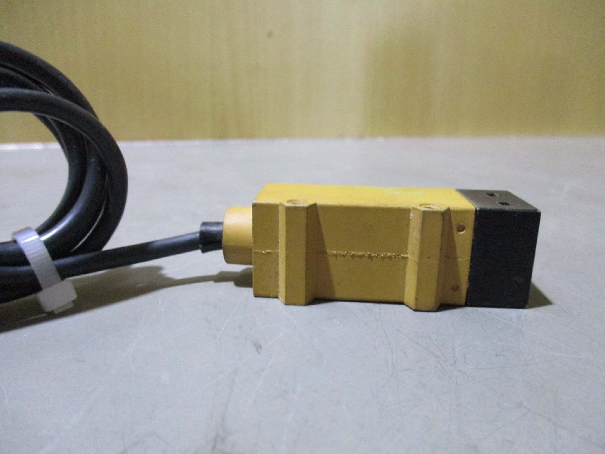 中古 Omron Photoelectric Switch E3S-RS30E4 透明体検知用光電センサ 2個(AAPR50518C119)_画像4