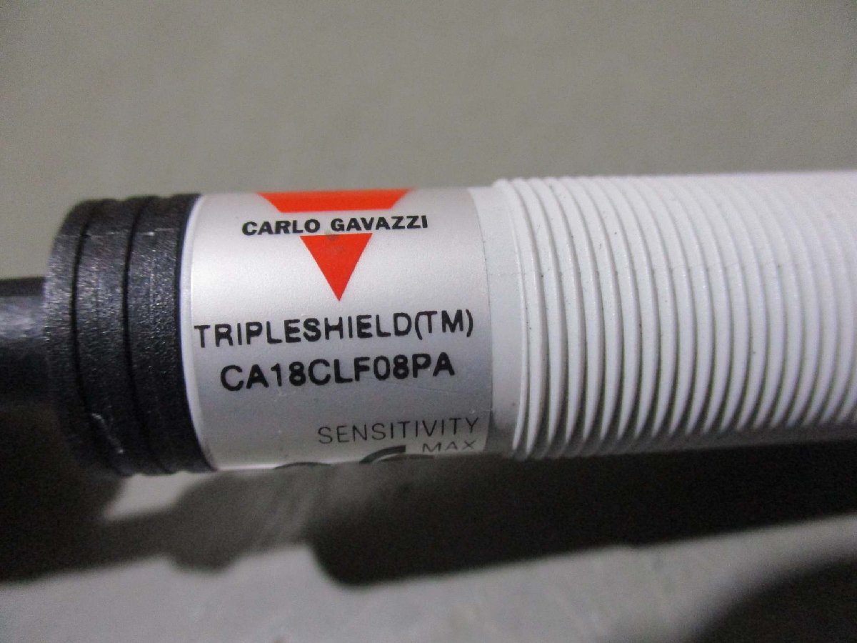 中古 CARLO GAVAZZI TRIPLESHIELD(TM) CA18CLF08PA トリプルシールド容量性近接スイッチ [5個セット](AARR50318A089)_画像3
