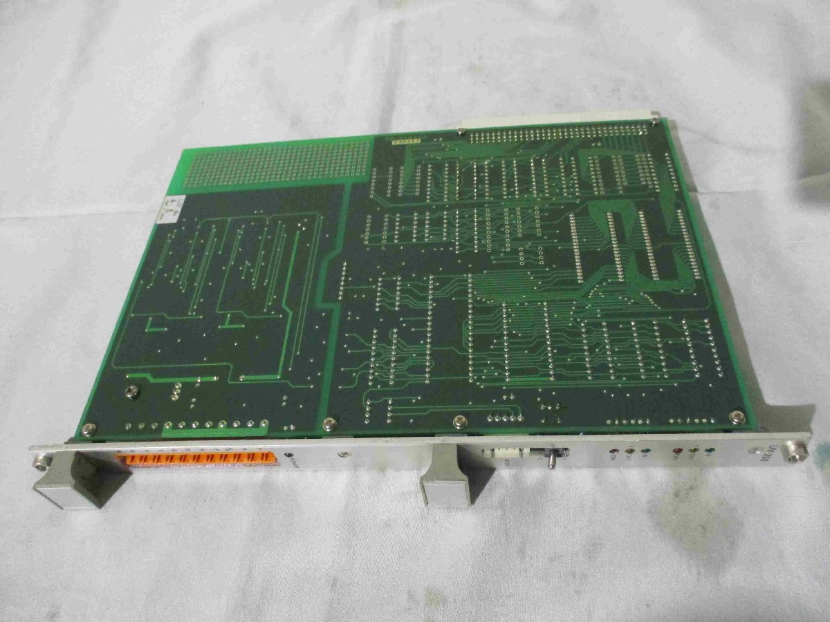 中古 UNIWIRE SYSTEM VME INTERFACE BOARD UV-250(CAYR41212D137)_画像5