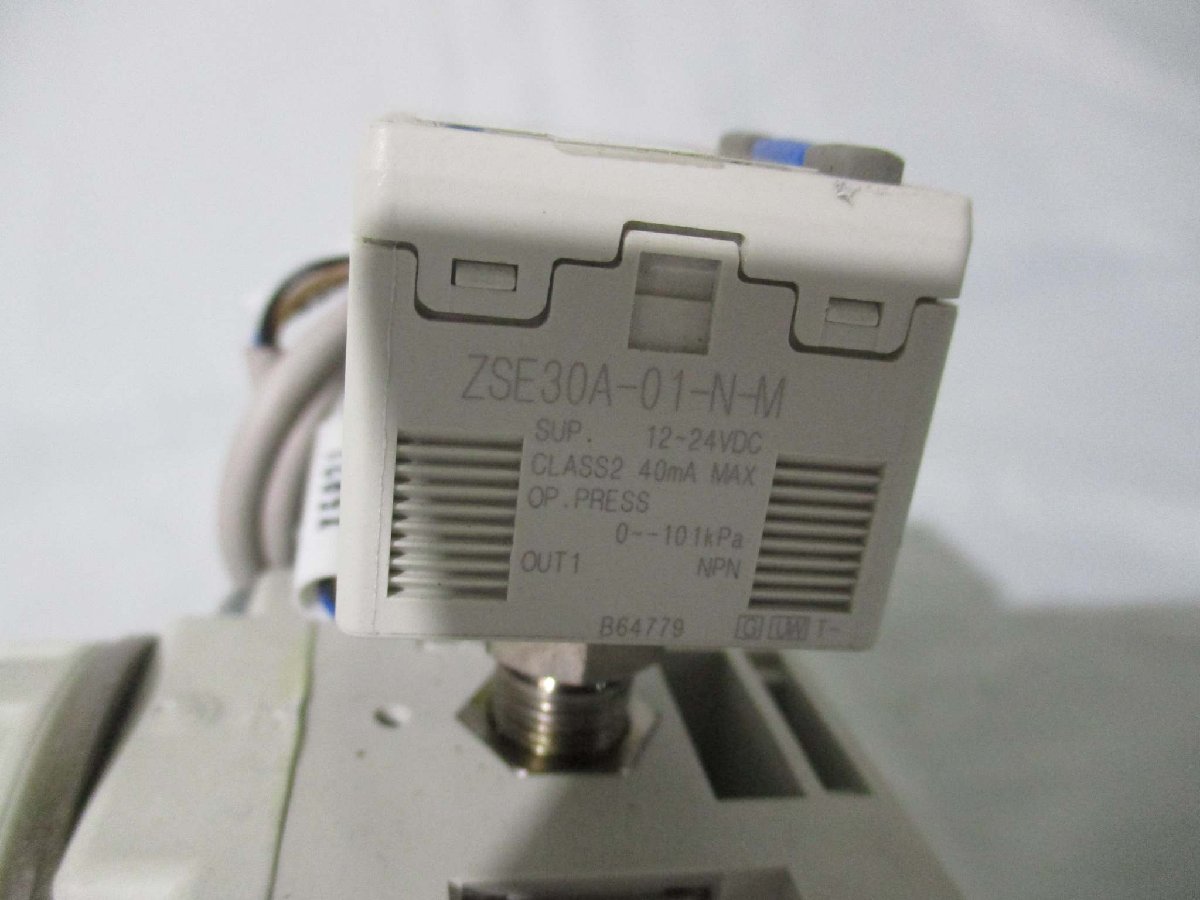 中古 SMC IRV20-LC108ZN PRESS -100~1.3KPa/SMC PRESSURE ZSE30A-01-N-M(EAAR40908C050)_画像5