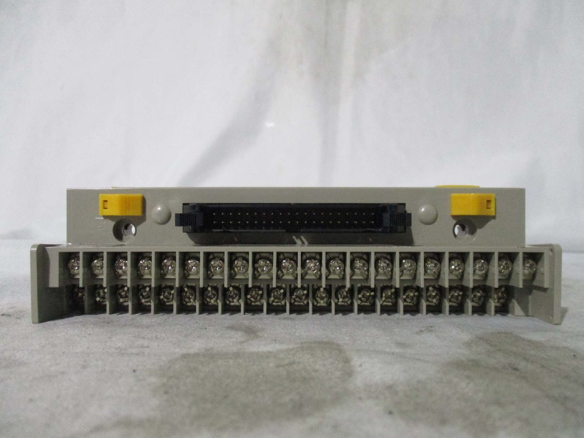 中古 TOGI PCN7-1H40 PLC対応型コネクタ端子台＜送料別＞(BAXR41114A118)_画像2